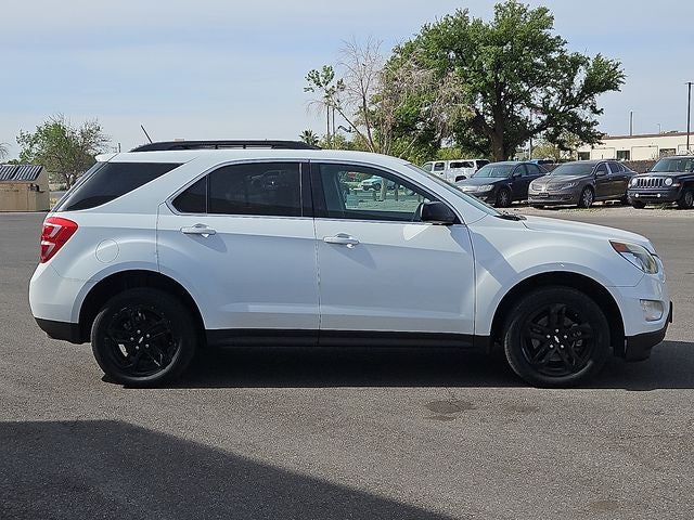 2017 Chevrolet Equinox — detail view